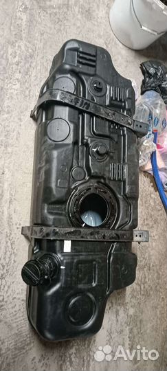 Продам топливные баки