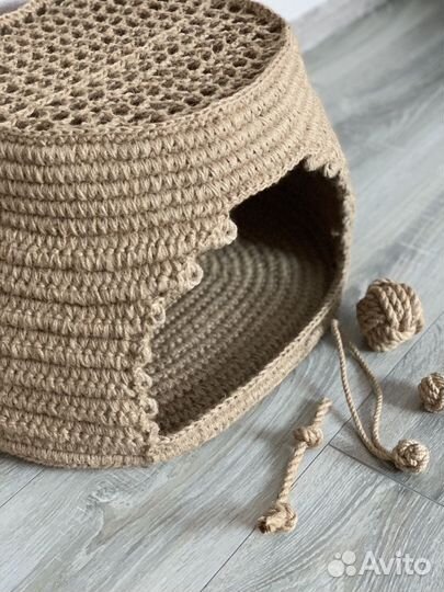 Домик лежанка для кошки и собаки