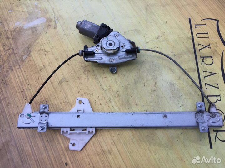 Стеклоподъемник электрический передний правый
