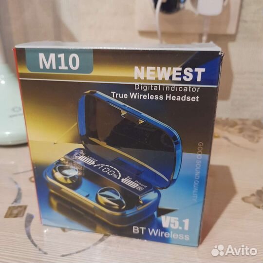 Беспроводные наушникиM10