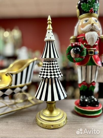 Монохромный декор