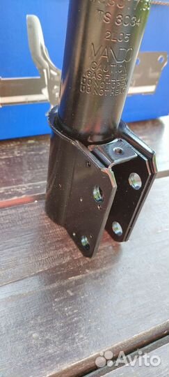 Амортизатор передний Renault logan 2005