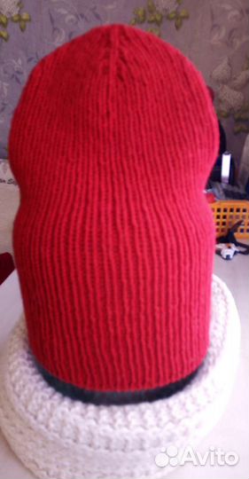 Шапочки женские