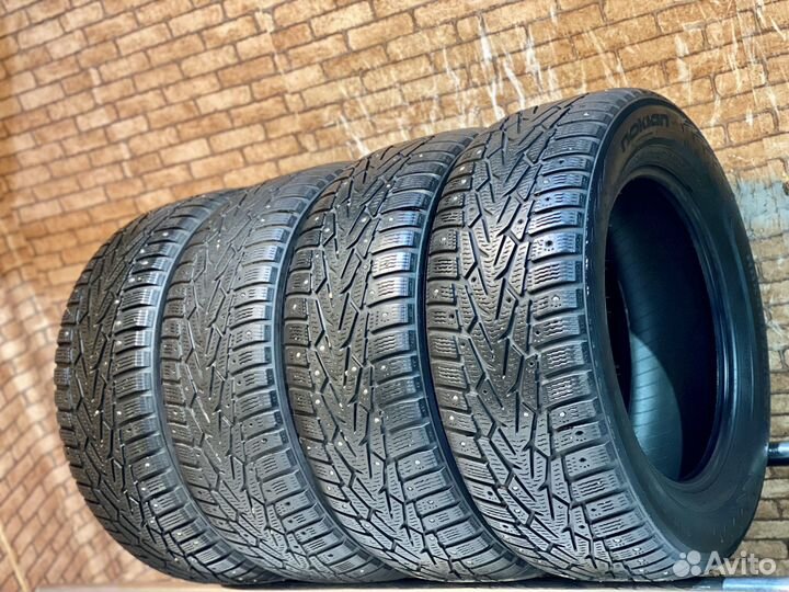 Nokian Tyres Hakkapeliitta 7 215/60 R16