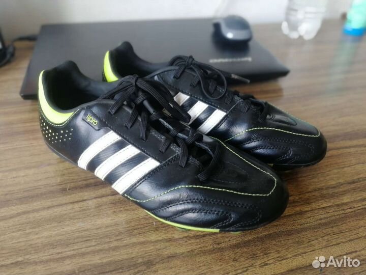 Футбольные бутсы Adidas 37-38 натуральная Кожа