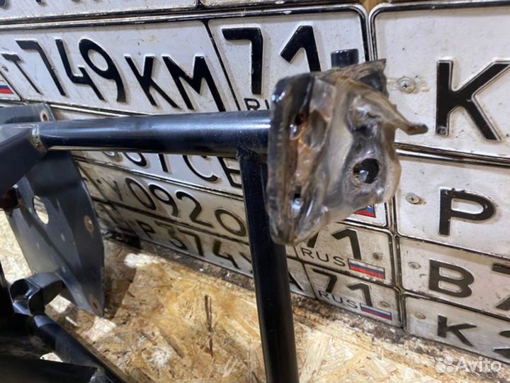 Кронштейн запасного колеса УАЗ Patriot