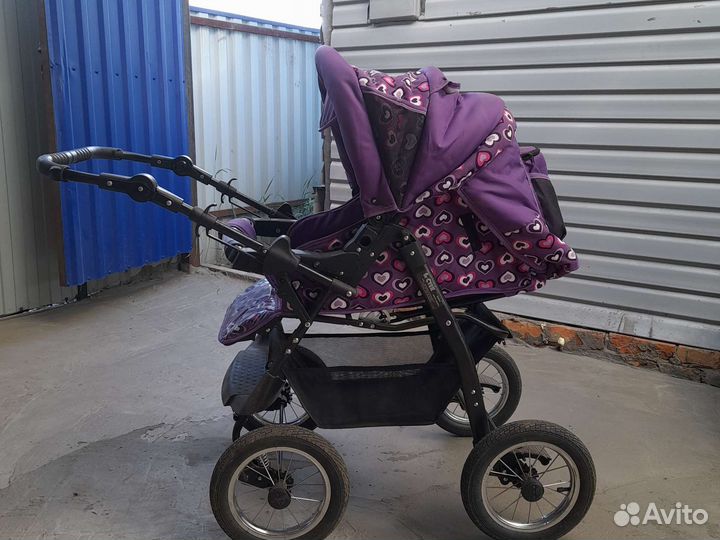 Прогулочная коляска как новая