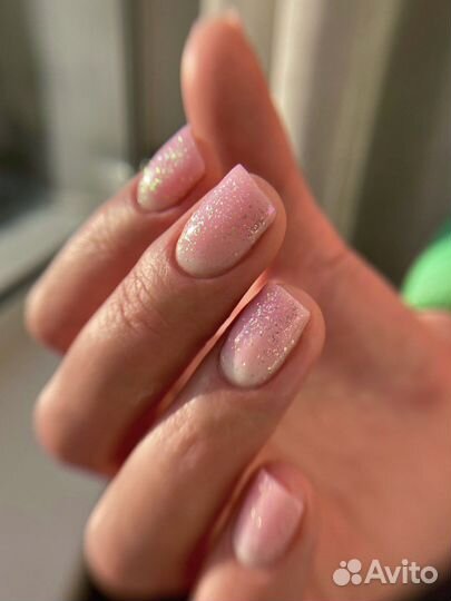 Маникюр гель-лак