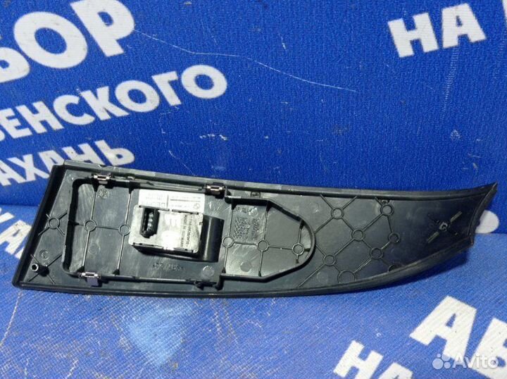 Кнопка стеклоподъемника Bmw E60 седан 2005