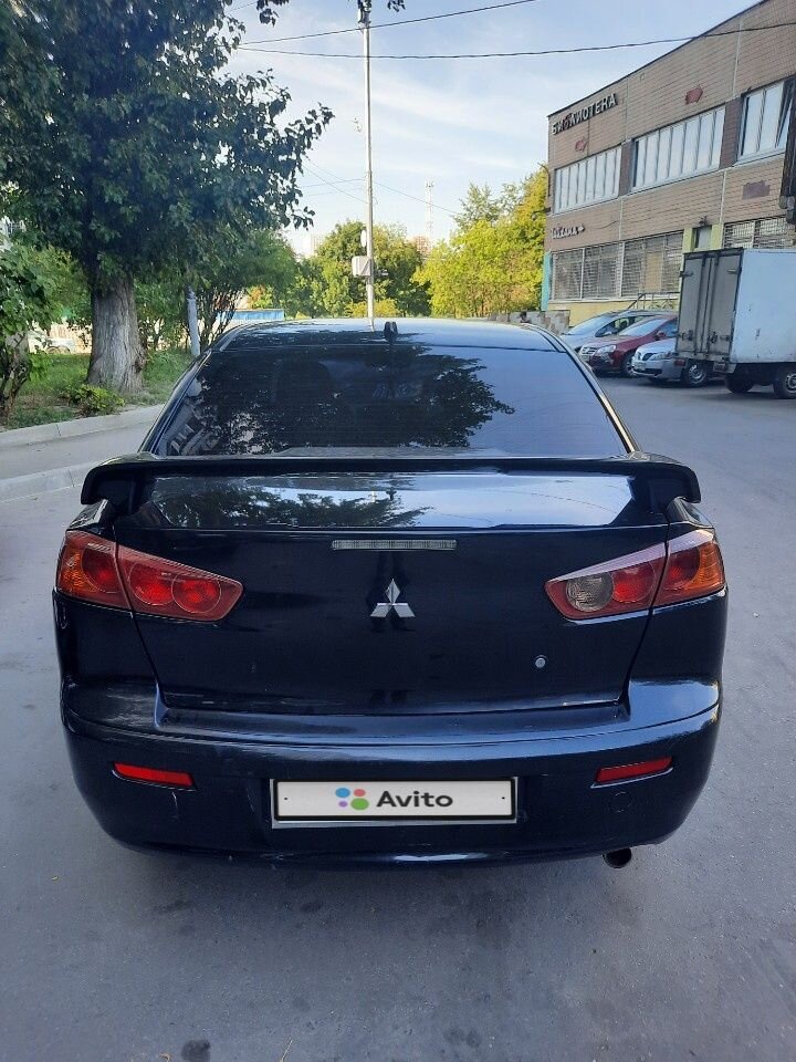 Mitsubishi Lancer: фото владельца