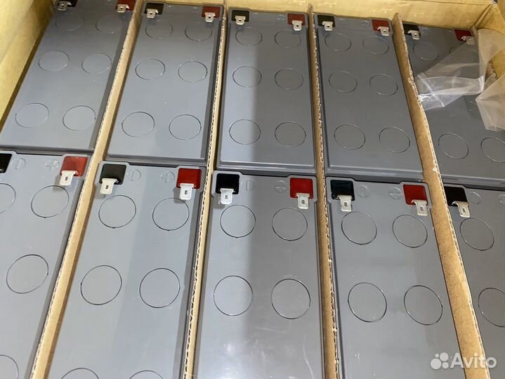 Батарейный модуль APC Symmetra LX sybt5