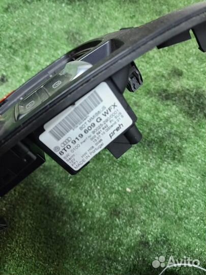 Кнопка многофункциональная Audi A5 /S5 Coupe/Spor