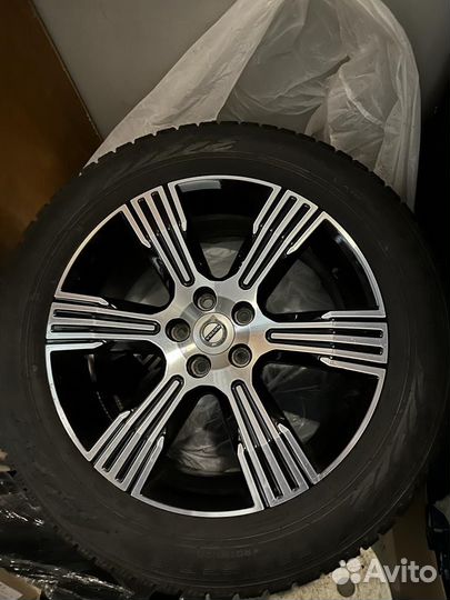 Nokian Tyres Hakkapeliitta R3 SUV 235/55 R18