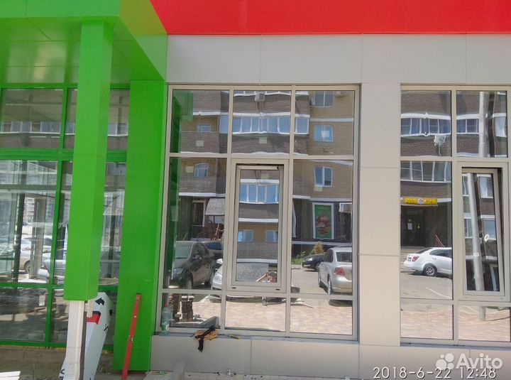 Раздвижные алюминиевые окна, двери, витражи