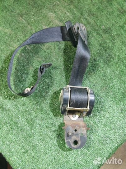 Ремень безопасности задний правый Jeep Grand