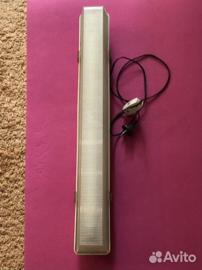 Светильник для гаража, дачи (дневного света )