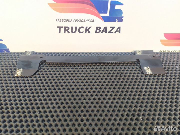 Кронштейн облицовки глушителя основного Man TGX