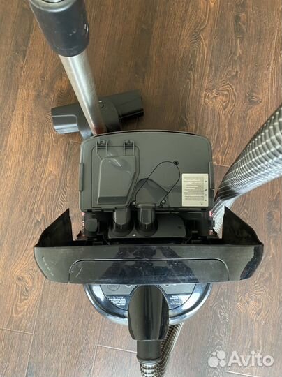 Пылесос Bosch BWD41720