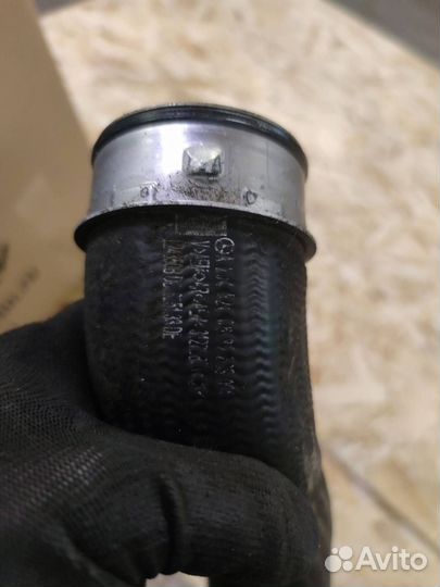 Патрубок интеркулера Mercedes-Benz C-Класс