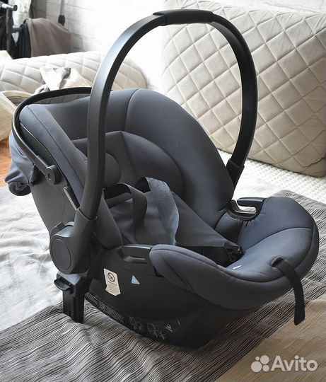 Коляска 2 в 1 happy baby и автолюлька с адаптером