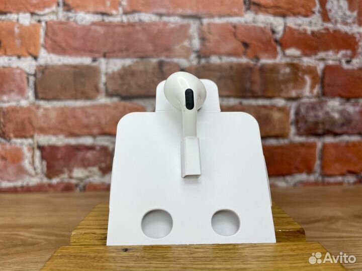 Правый наушник Airpods Pro Б/У (Оригинал)