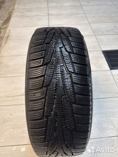 Kumho I'Zen KW31 215/55 R17