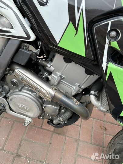 Suzuki dr-z 400