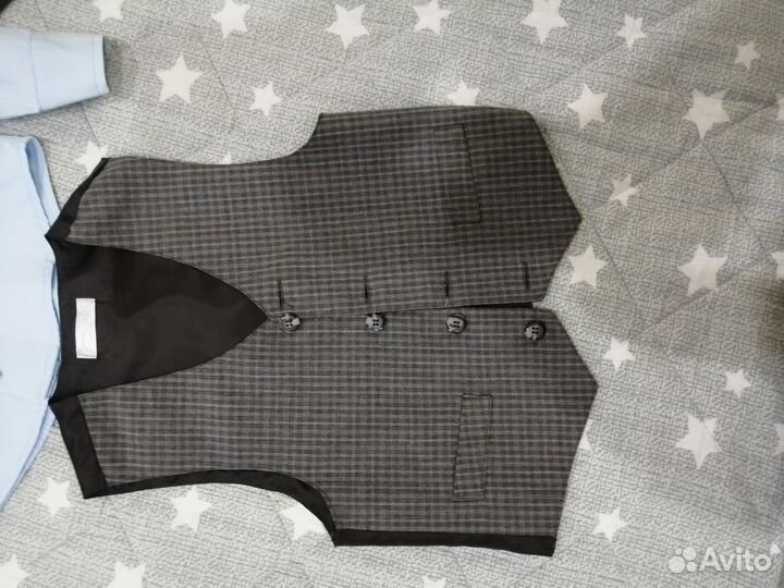 Костюм для мальчика праздничный тройка