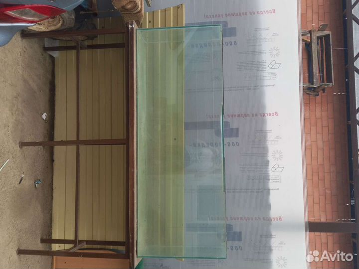 Аквариум +столешница для него