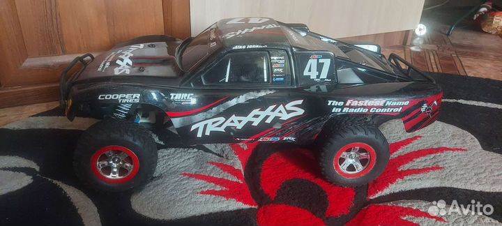 Машинка на радиоуправлении Traxxas Slash 2wd