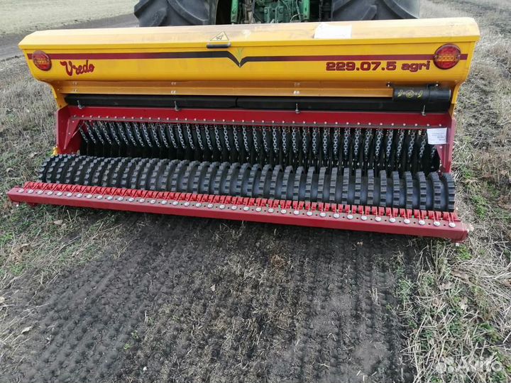 Сеялка Vredo 229