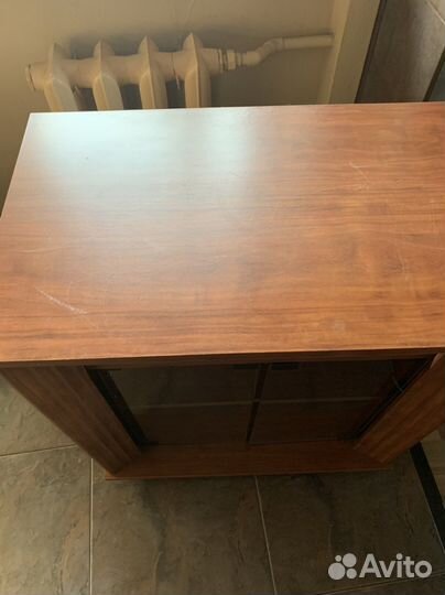 Тумба под тв