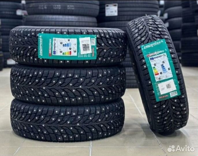 Landspider Arctictraxx 215/55 R18 99T