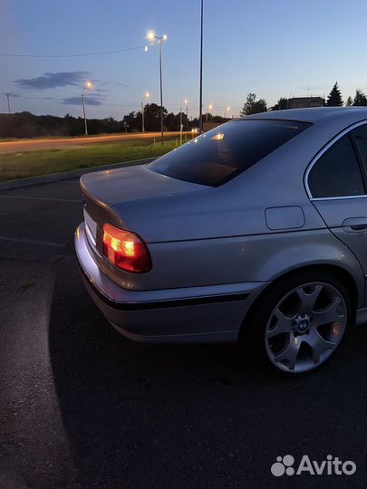 BMW 5 серия 2.0 МТ, 1998, 299 000 км