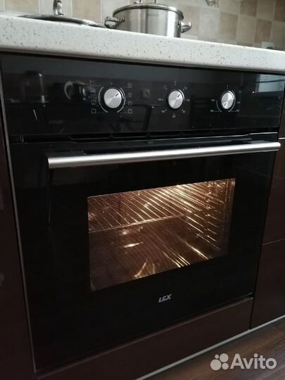 Духовой шкаф