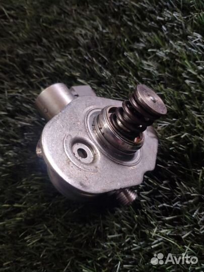 Топливный насос высокого давления Bmw M5 F10 S63