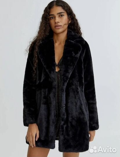 Шуба Pull and bear xs новая