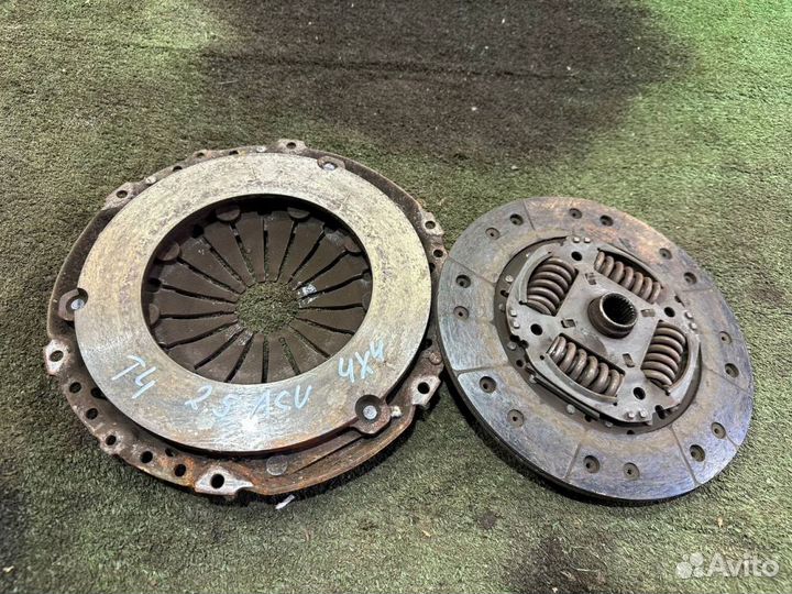 Комплект сцепления VW Transporter t4 2.5 бензин