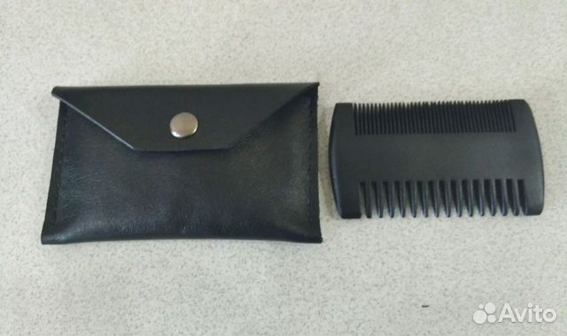 Расчёска в чехле из натуральной кожи