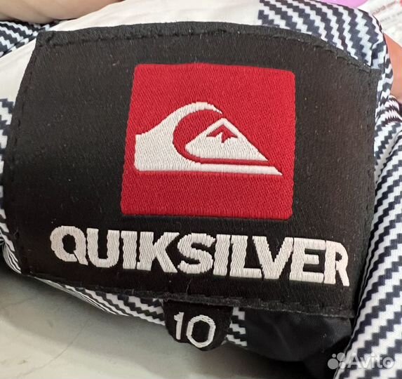 Куртка quiksilver новая оригинал p. 140 на 10 лет