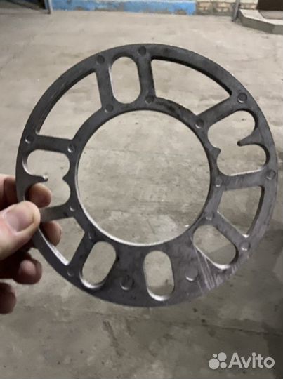 Продаю алюминиевые проставки колёс 0.5 миллиметров