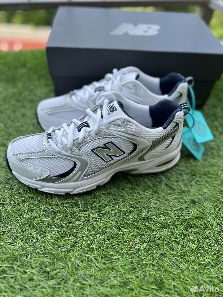 Оригинальные кроссовки New balance 530