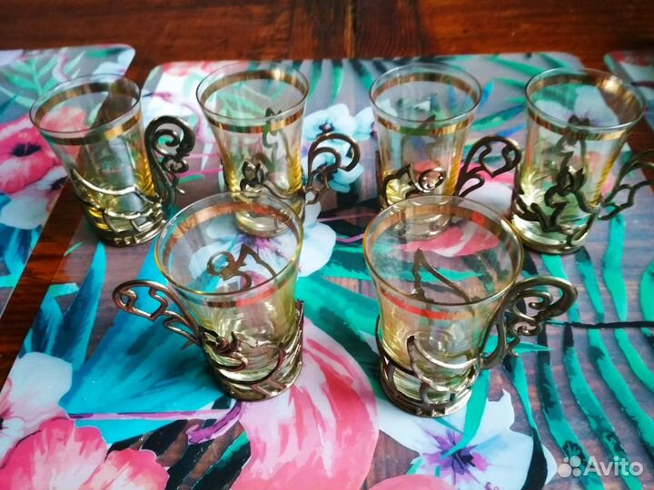 Сувенирный набор стопок-рюмок в подстаканниках