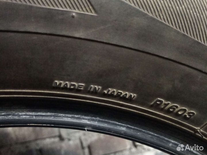 Bridgestone Blizzak Spike-02 205/60 R16