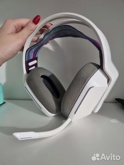 Беспроводные наушники logitech G733