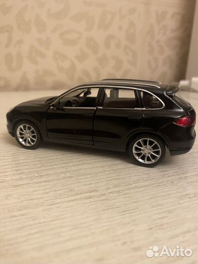 Porsche cayenne turbo s