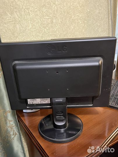 Монитор для компьютера бу