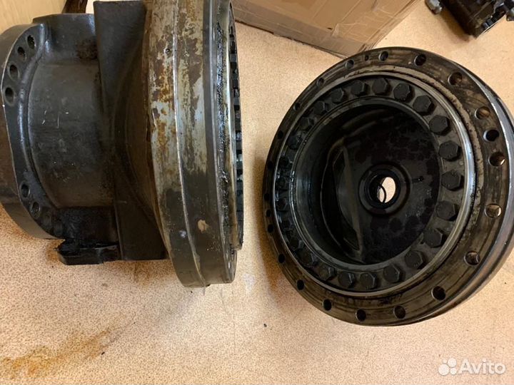 Подшипник 1010D John Deere