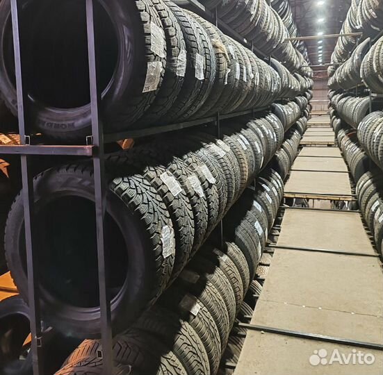 Bridgestone Blizzak VRX2 225/55 R17 P