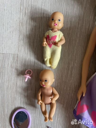 Кукла типа Барби